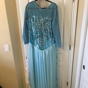 Elsa Halloween costume